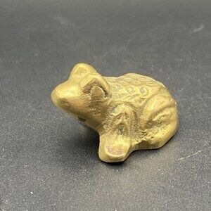 Vtg Solid Brass Frog Figurine Paperweight Good Luck Toad Mini Collectible 51g